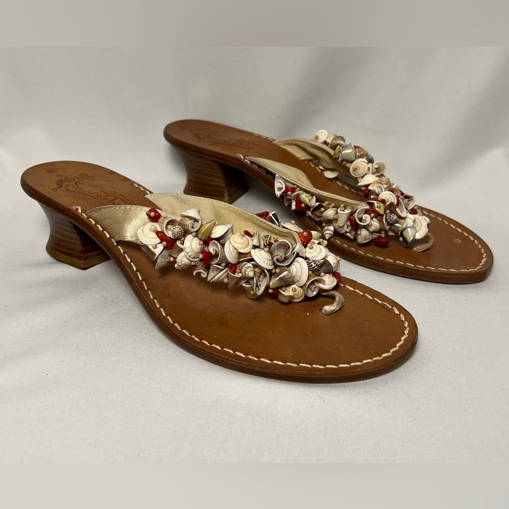 New Sandals made in Italy sea shells & coral Embellishments 8.5 US